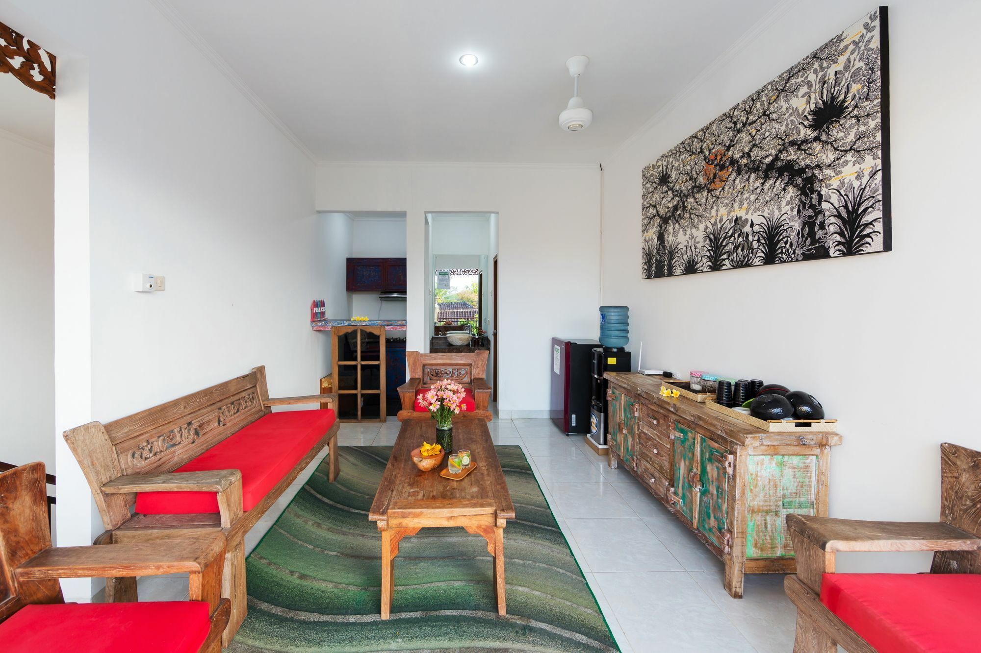 Bening House And 3* Seminyak (Bali)