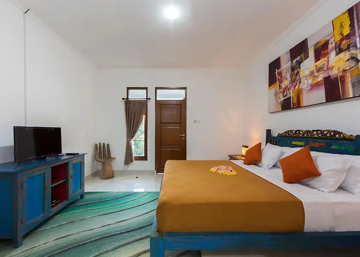 Bening House And Spa